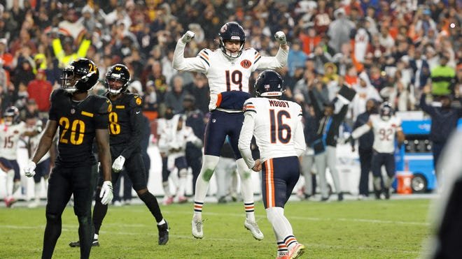 Bears Stun Commanders 25-24 on Walk-Off Monday Night