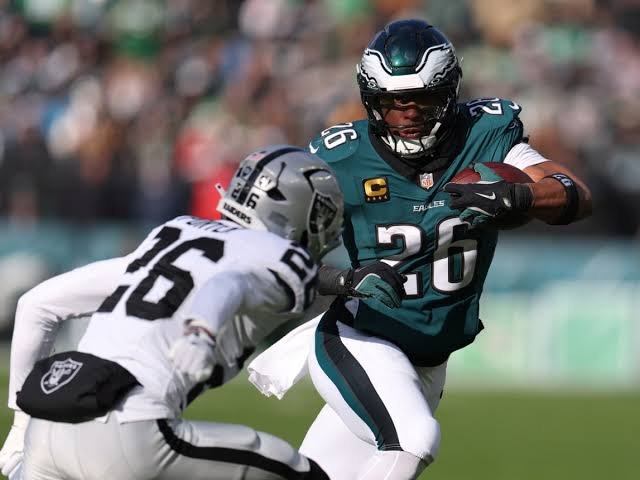 Snow, Shutouts, and Swagger: Eagles Crush Raiders 31-0 to Snap Losing Streak